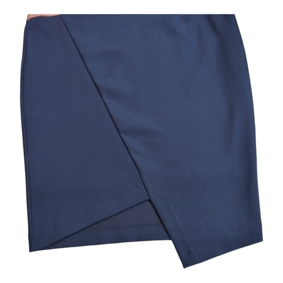 Metaphor Dress Bodycon Sleeveless Assymetrical Hem Blue Pink White Medium - Picture 7 of 8